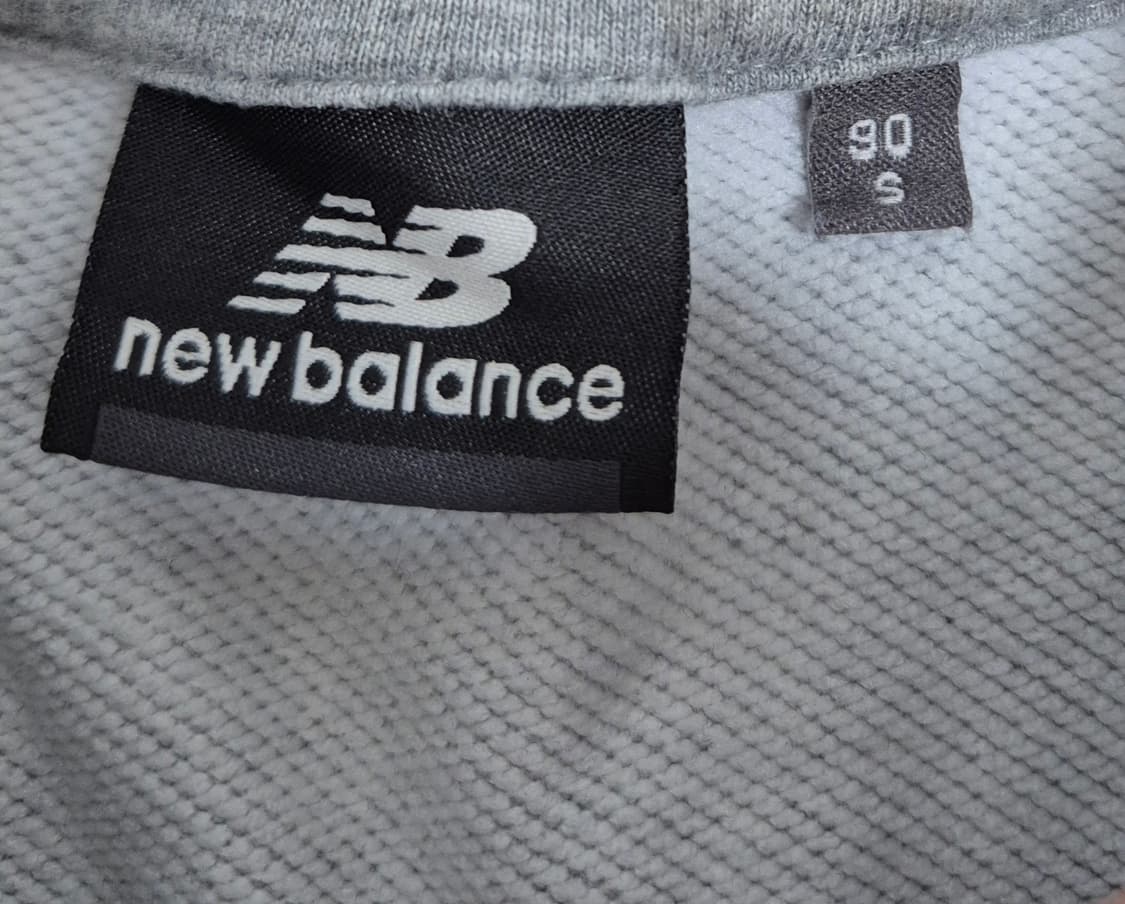 뉴발란스 맨투맨 상품이미지2