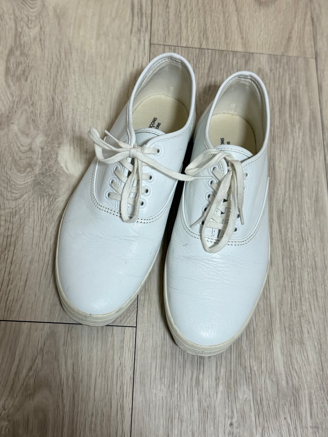 꼼데가르송 스니커즈 230 상품이미지1