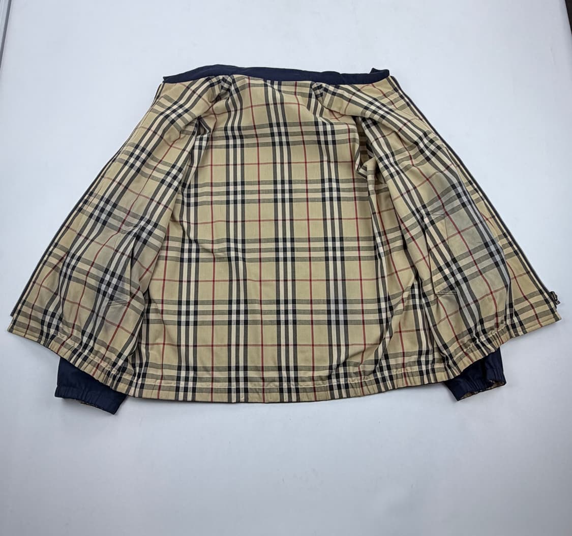 버버리 리버시블 노바체크 해링턴 자켓 상품이미지5