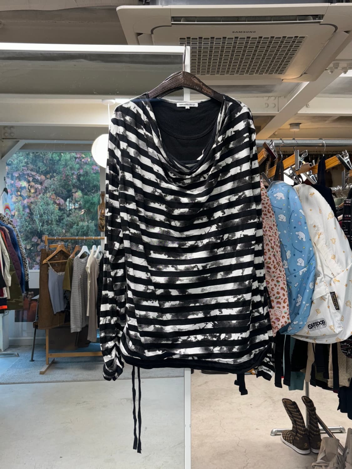 세만틱 디자인 스트라이트 셔링 롱슬리브 상품이미지3