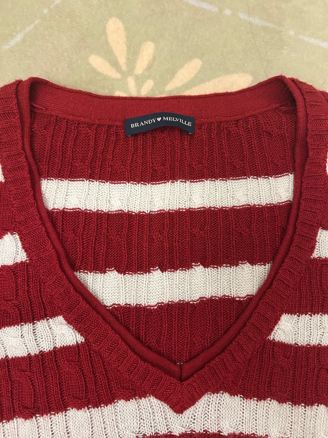 브랜디멜빌 브이넥 니트  상품이미지3