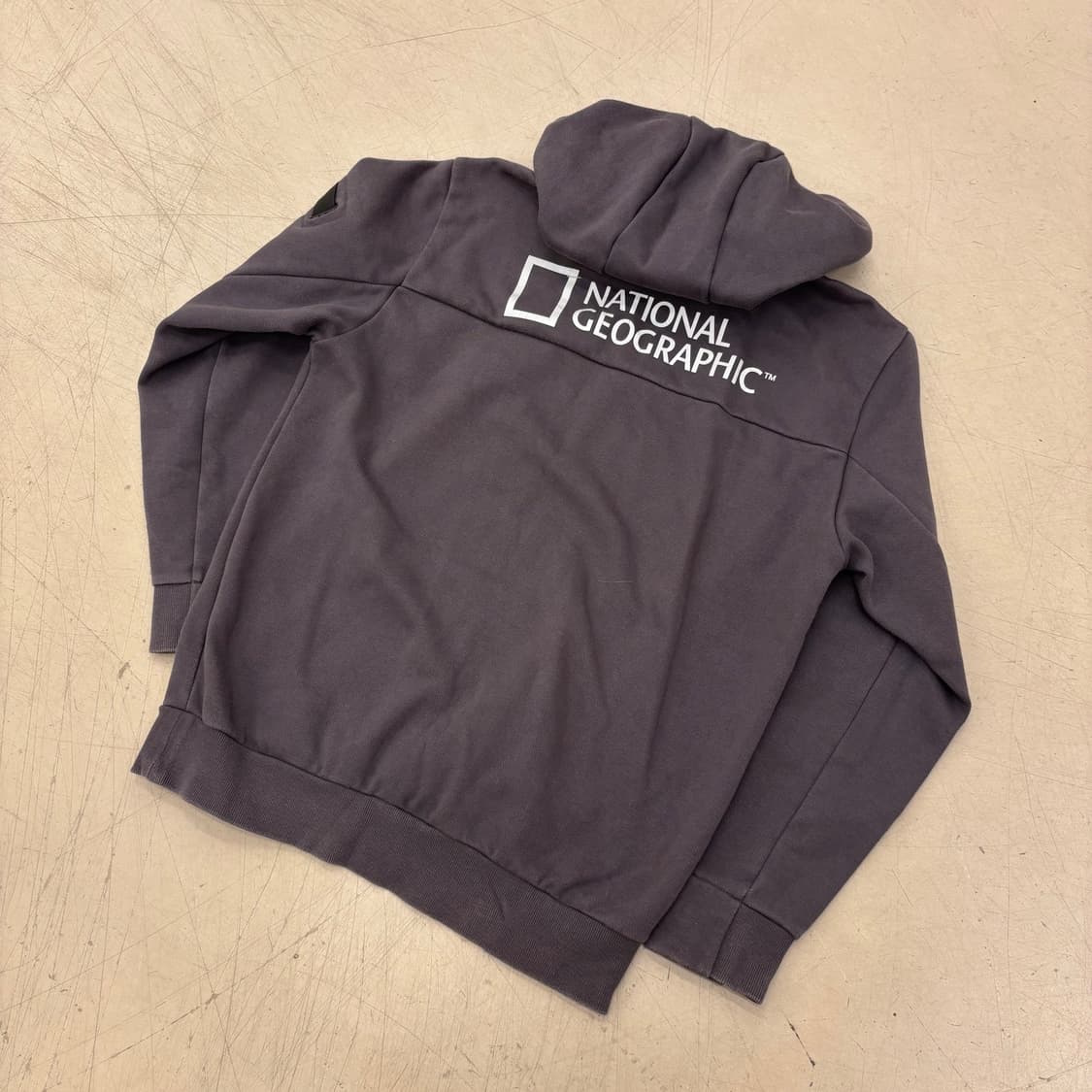 내셔널지오그래픽 빅로고 후드티 상품이미지1