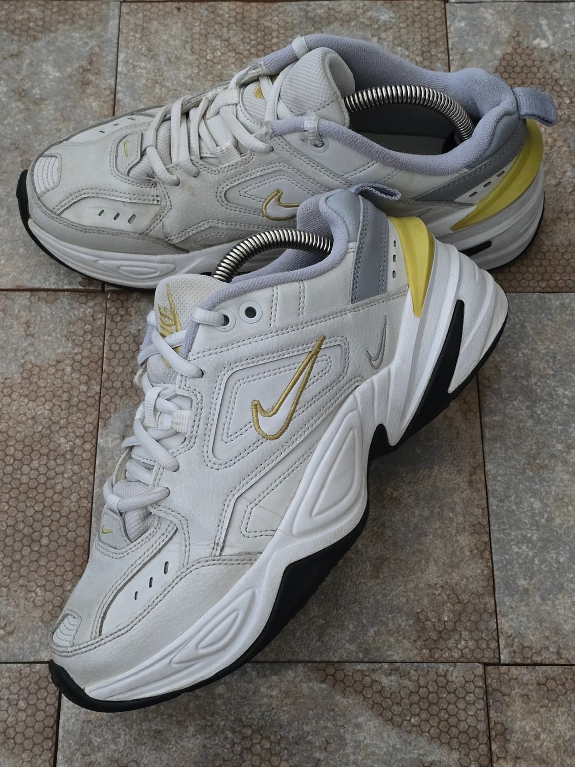 (245)나이키 m2k 테크노 플래티넘 틴트 상품이미지3