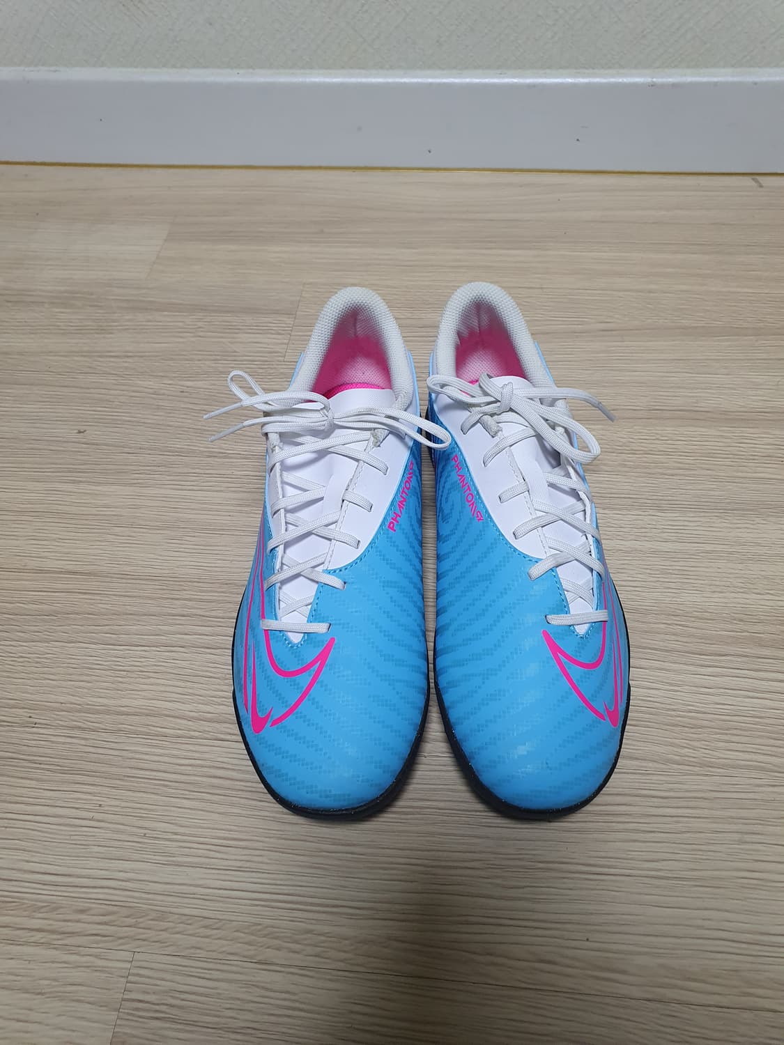 나이키 팬텀 GX 풋살화 280 상품이미지3