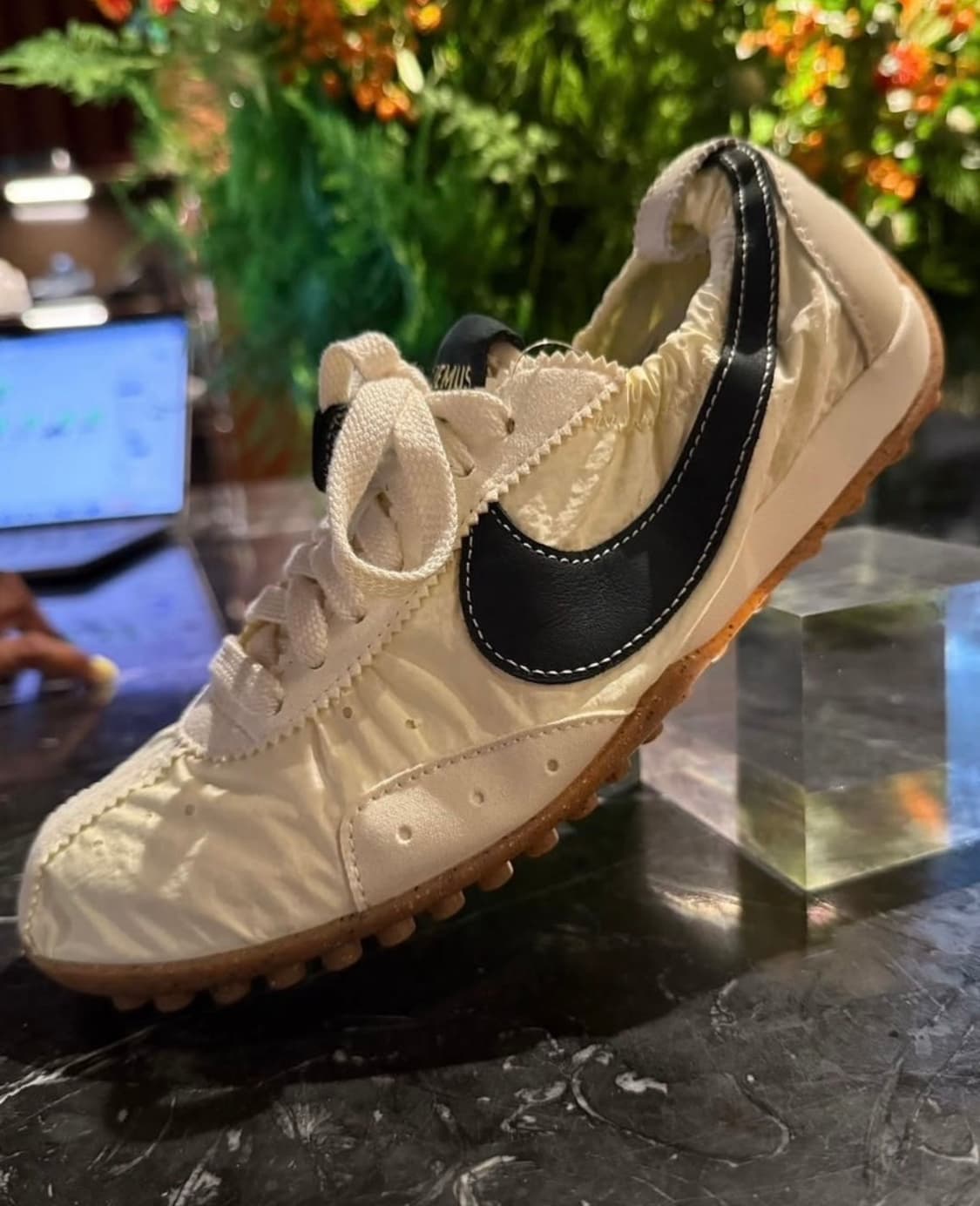 나이키 x 자크뮈스 문 슈 280 ( US W11 M9.5 ) 팝니다 상품이미지1