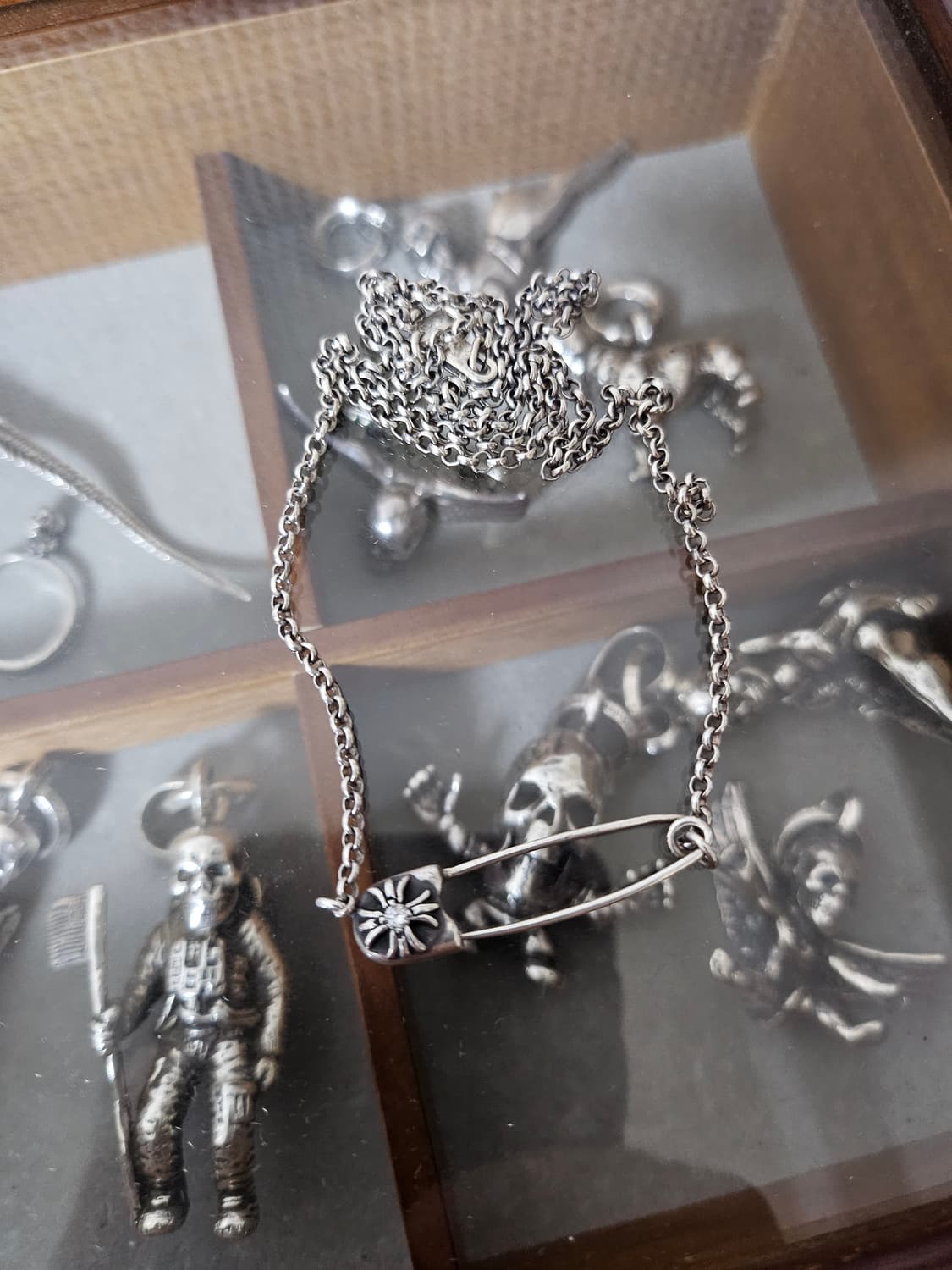 크롬하츠 세이프티핀 1p다이아 + 20인치 롤체인 상품이미지1