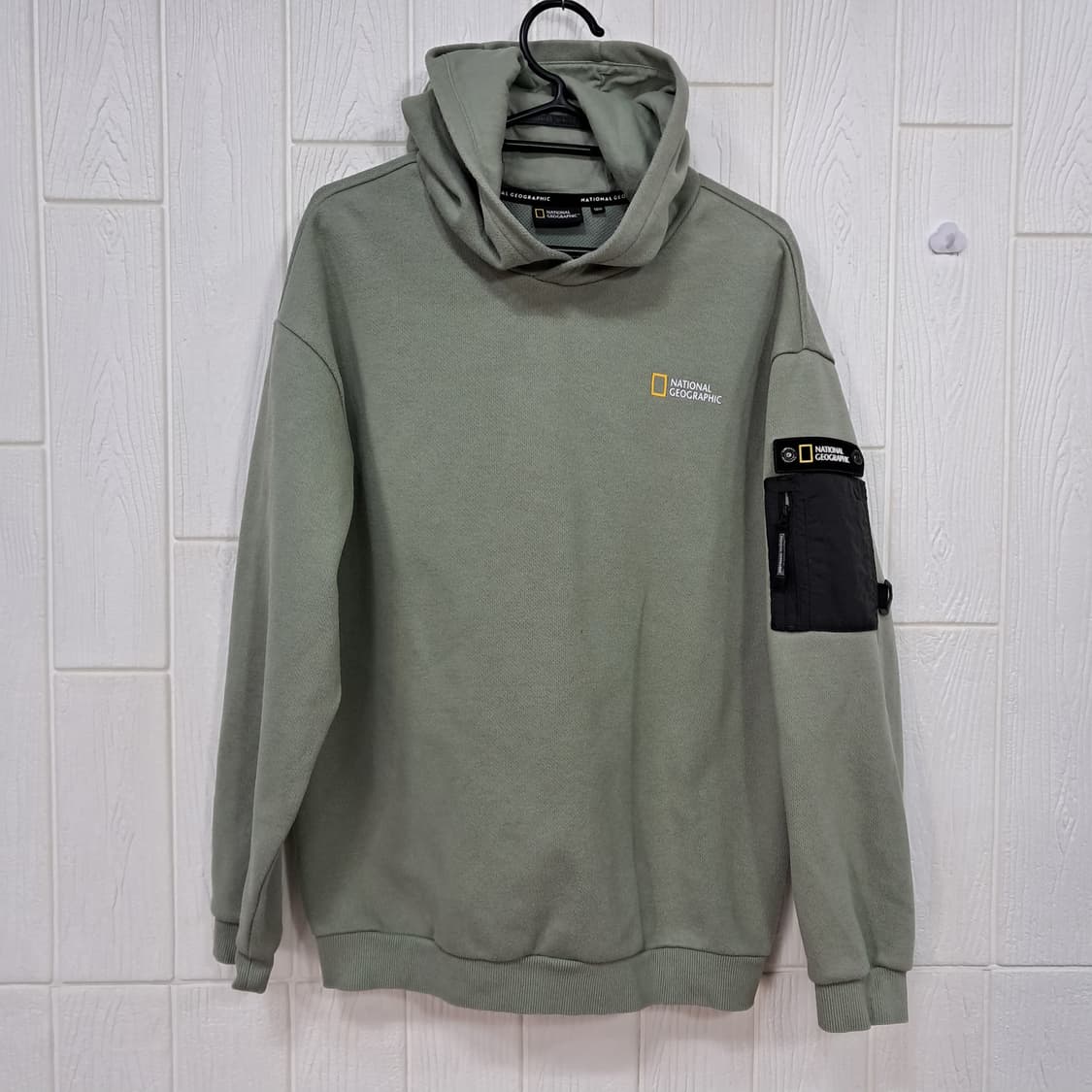내셔널지오그래픽 카키색 후드티 포켓 160 상품이미지1