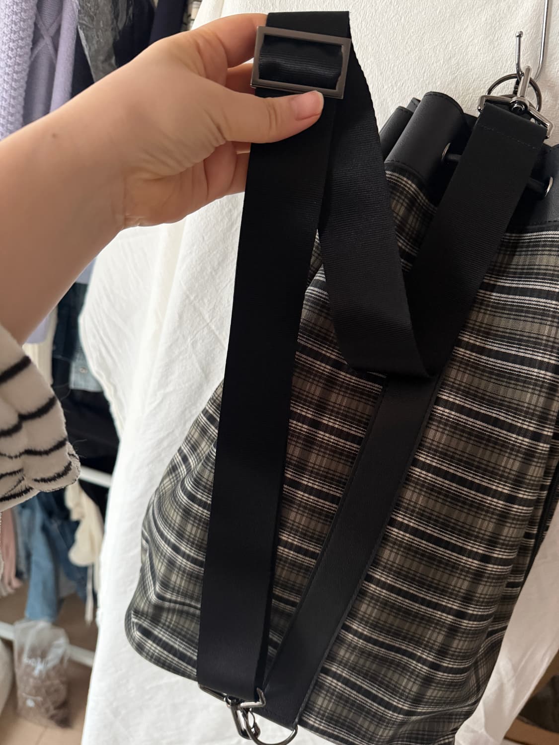 [FILLINTHEBLANK] 필인더블랭크 체크 드로우스트링 백 상품이미지5