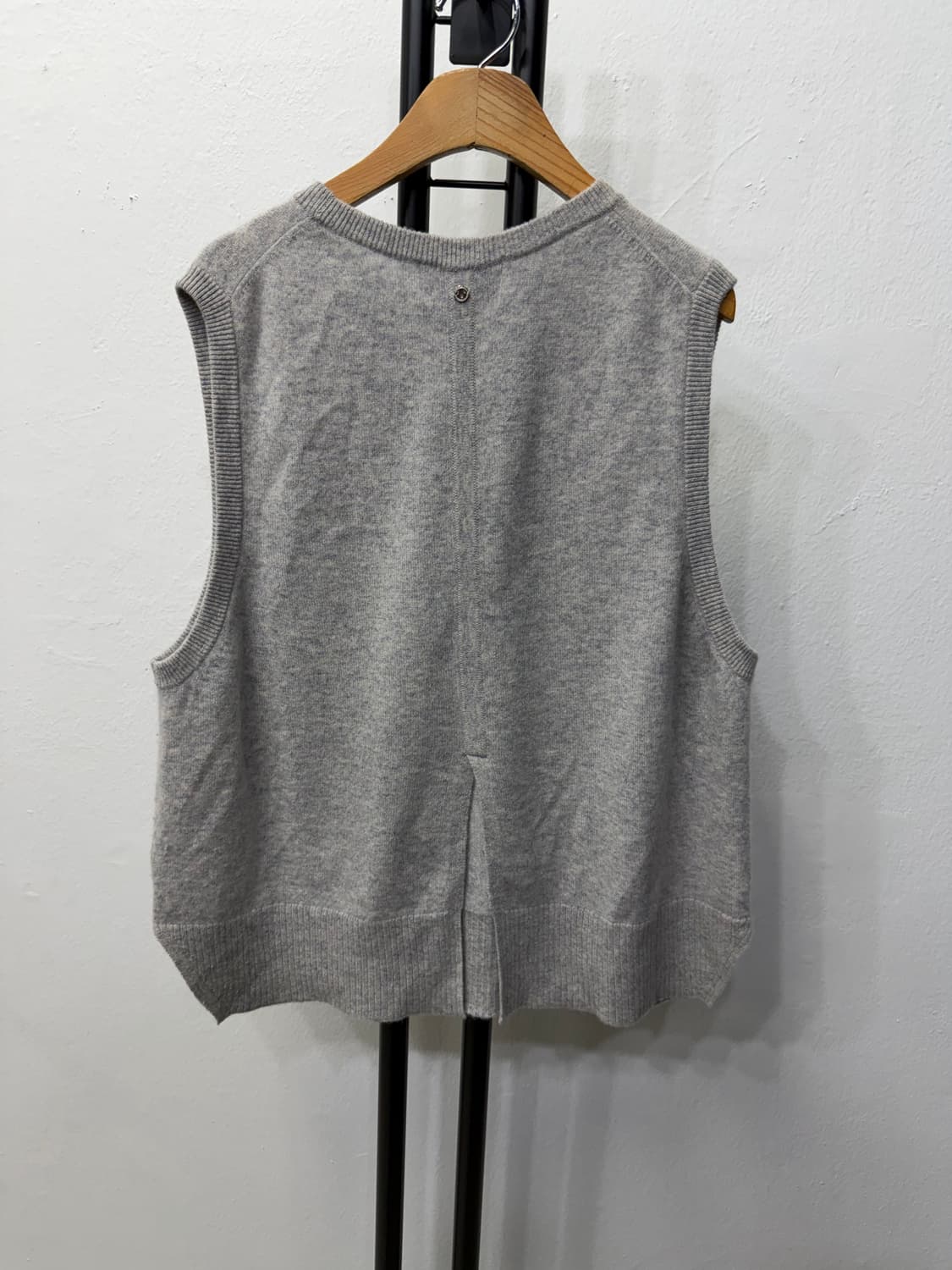 정품) 머레이알란 캐시미어100 니트 조끼 L 상품이미지4
