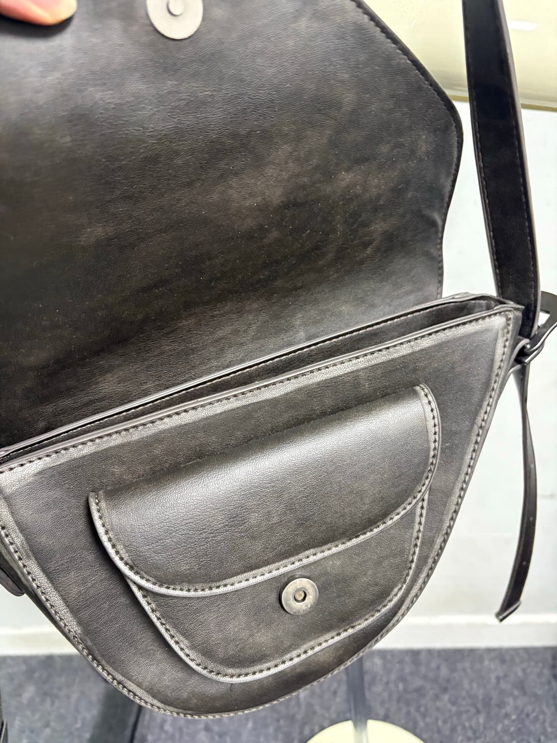 자라 크로스백 상품이미지2