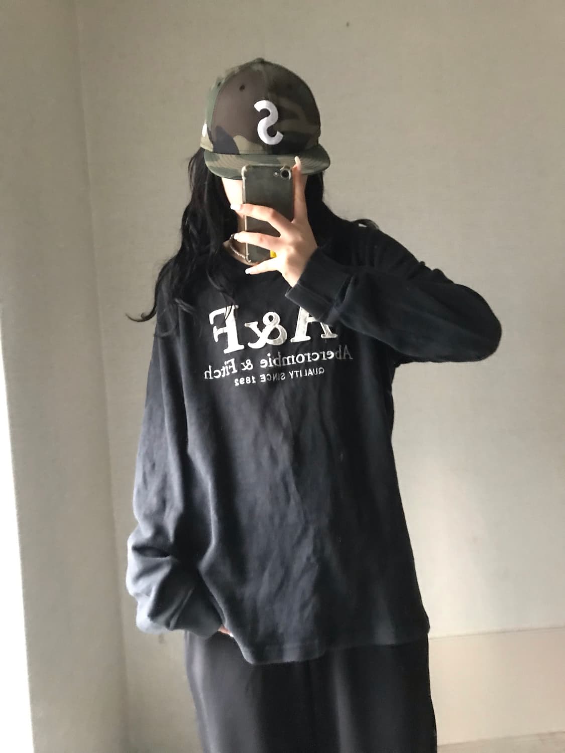 아베크롬비 빅로고 롱슬리브 상품이미지1