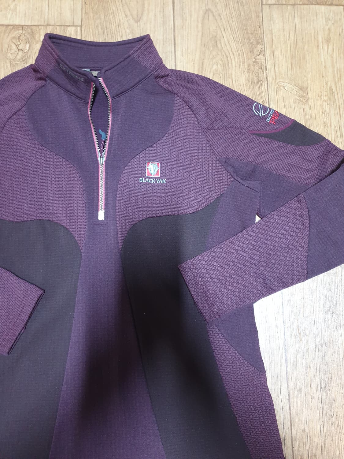 1036 블랙야크 아웃도어 반집업 90 사이즈입니다 상품이미지3