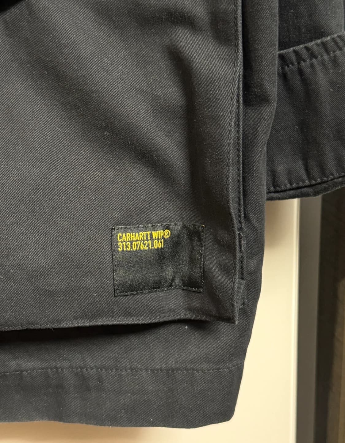 칼하트 WIP 유틸리티 자켓 블랙 XL 상품이미지4