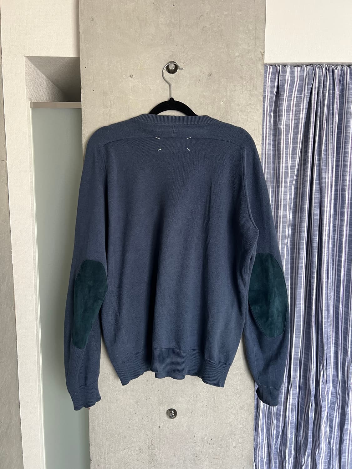 Maison Margiela 마르지엘라 브이넥 네이비 상품이미지1