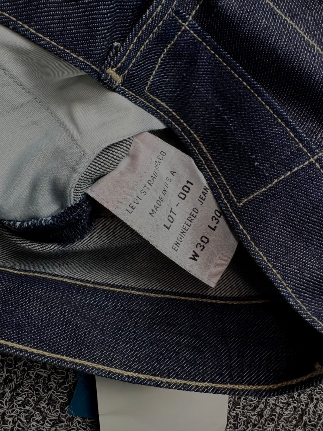 리바이스 USA 오리지날 엔지니어드진 생지 데님 팬츠 1407 상품이미지3