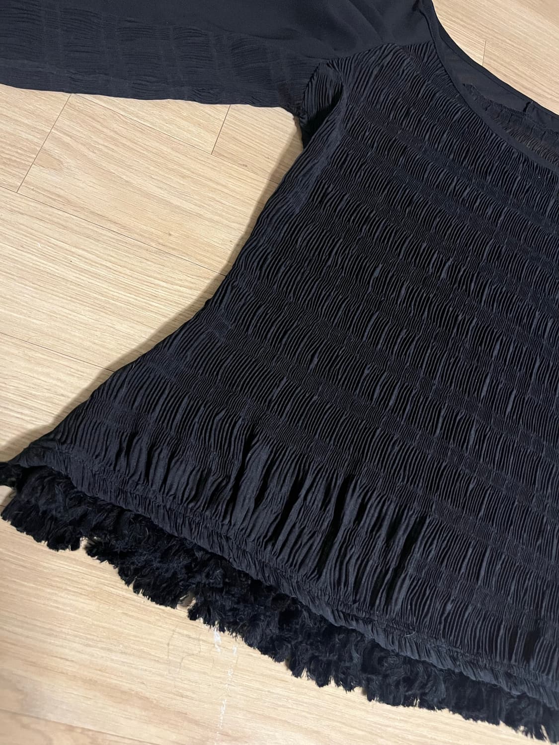 울리카 ulika 핀턱 블라우스 블랙 상품이미지3