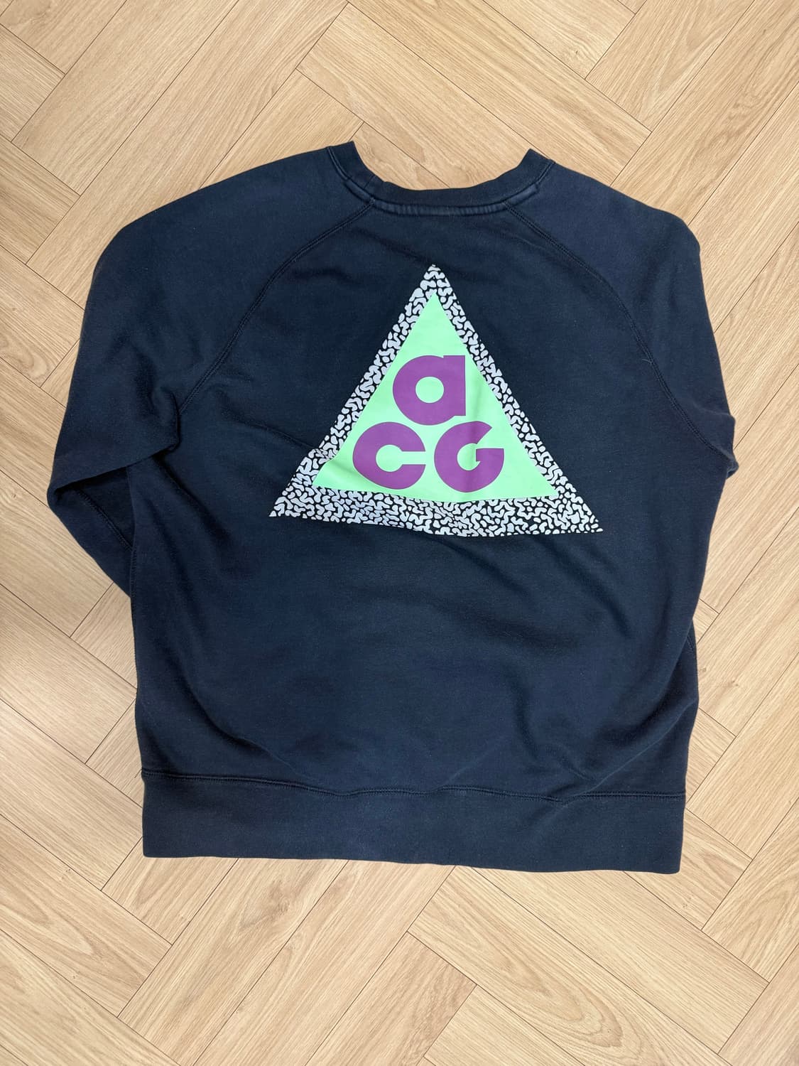 Nike ACG 맨투맨 상품이미지2