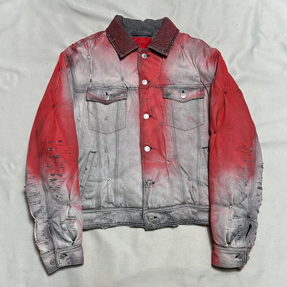 M 쿠시코크 그레이 레드 패딩 멀티 리벳 데님 자켓 상품이미지2