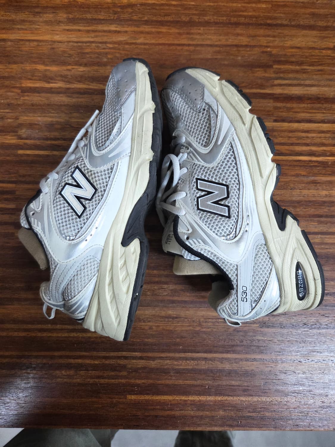뉴발란스 530 실버 크림 상품이미지1