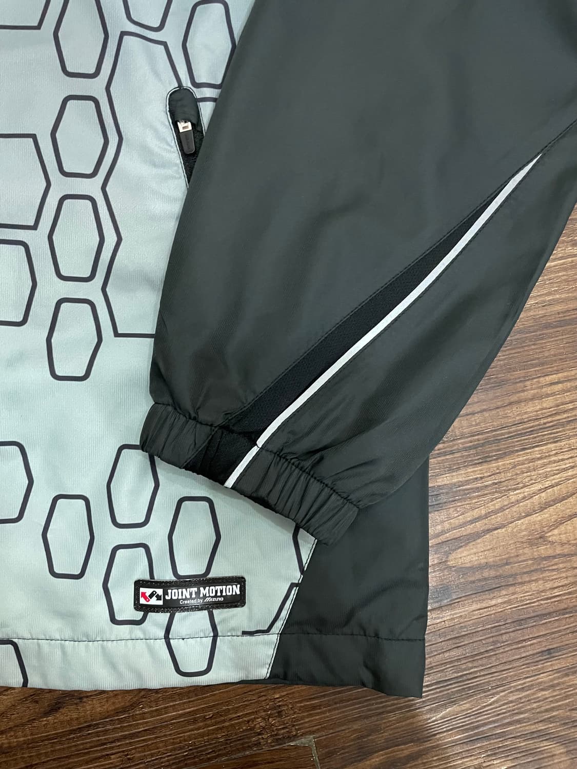 미즈노 MIZUNO 윈드브레이커 바람막이 블랙 상품이미지6