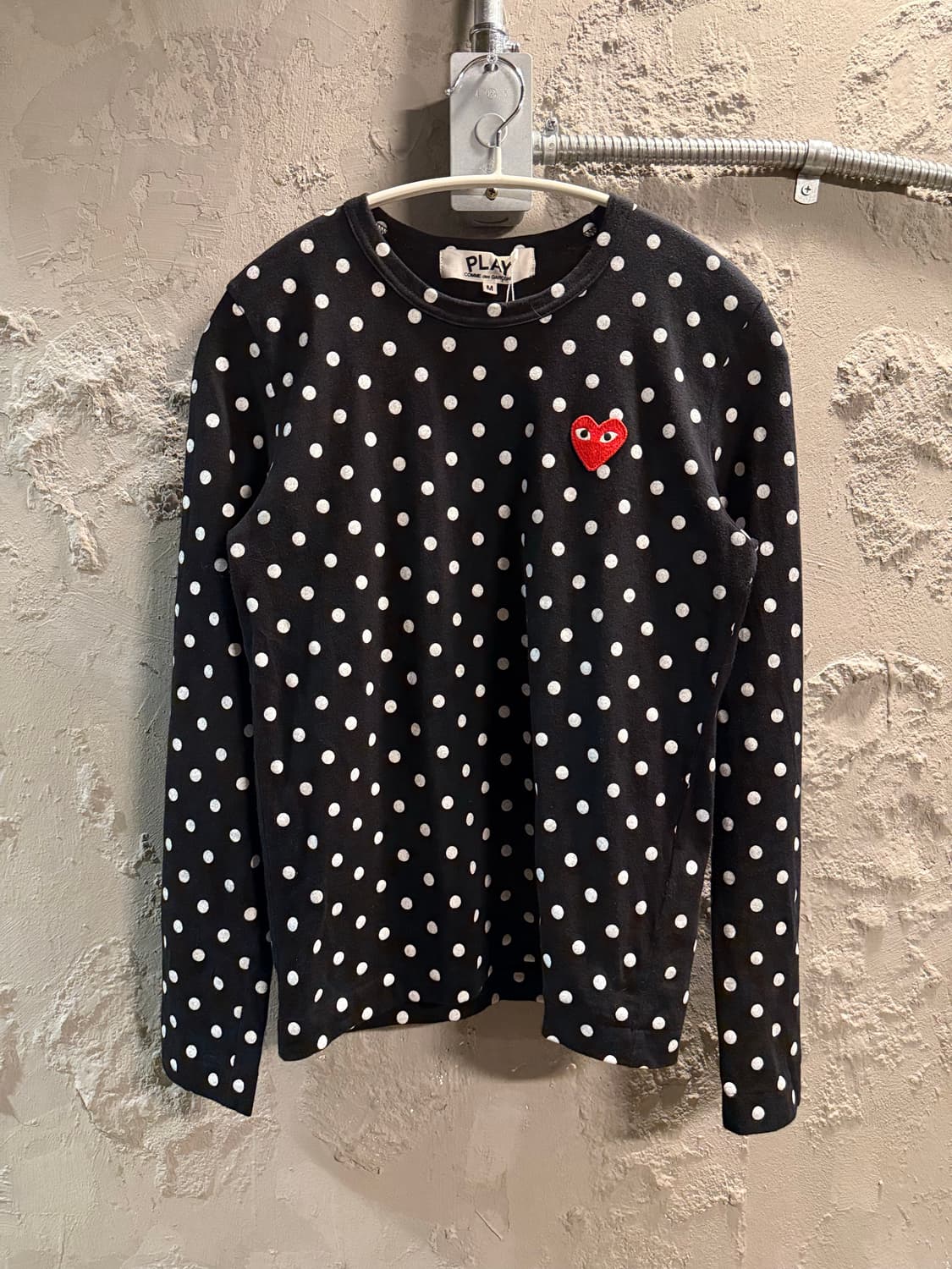 꼼데가르송 플레이 도트 롱슬리브 티 블랙 M 상품이미지1