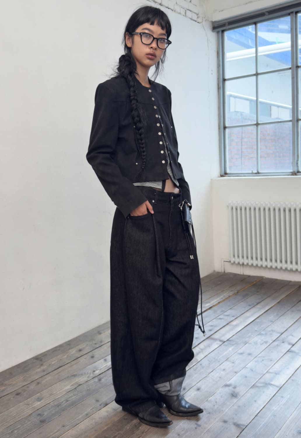 포르테나 레더 스냅 크롭 자켓 블랙  상품이미지4