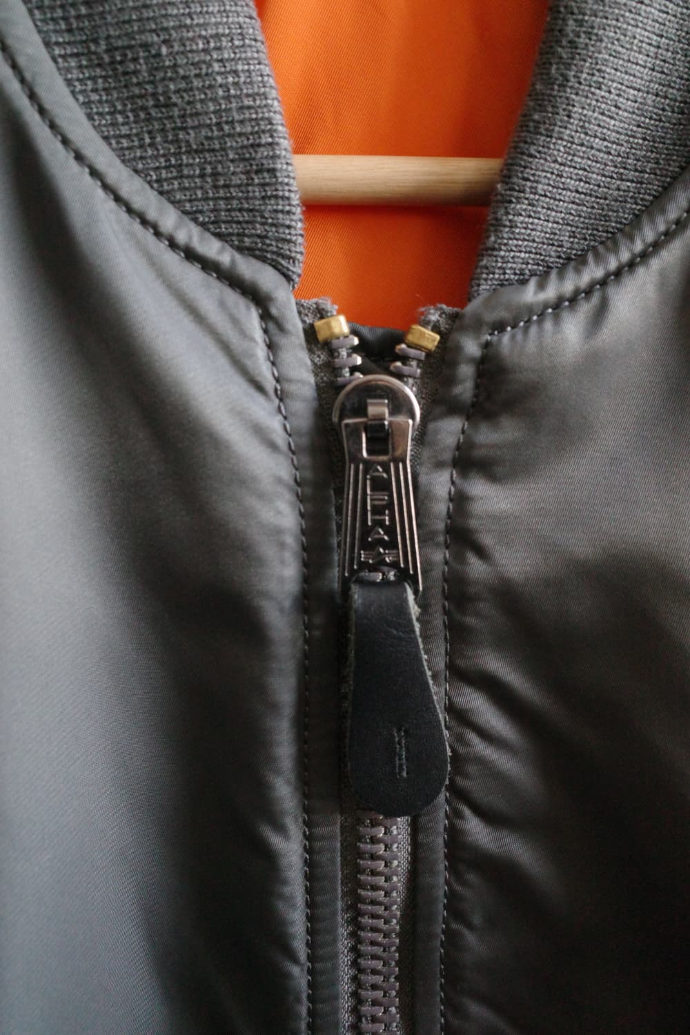 알파 인더스트리 MA-1 자켓 상품이미지7