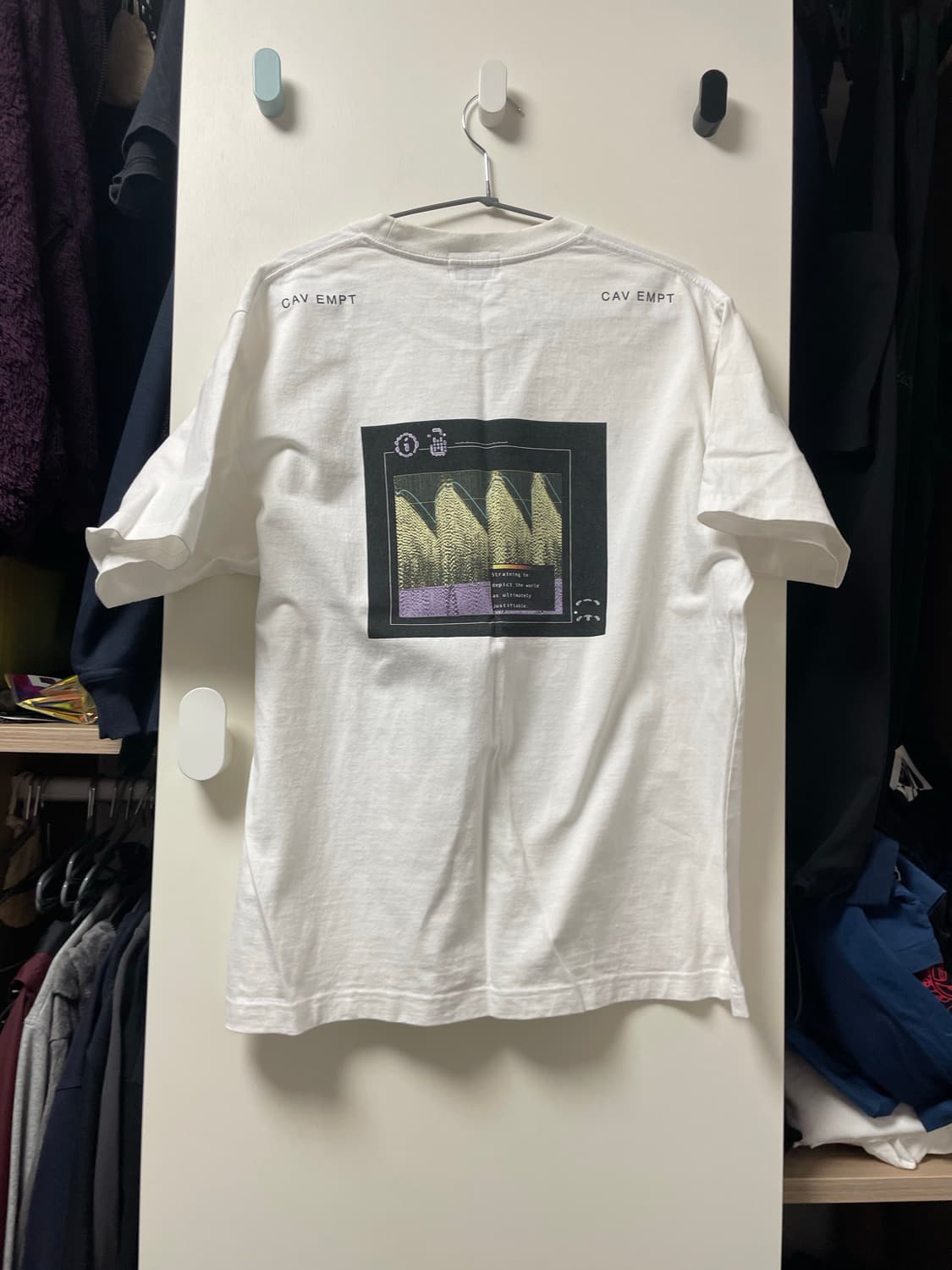 카브엠트 티셔츠 판매합니다 상품이미지2