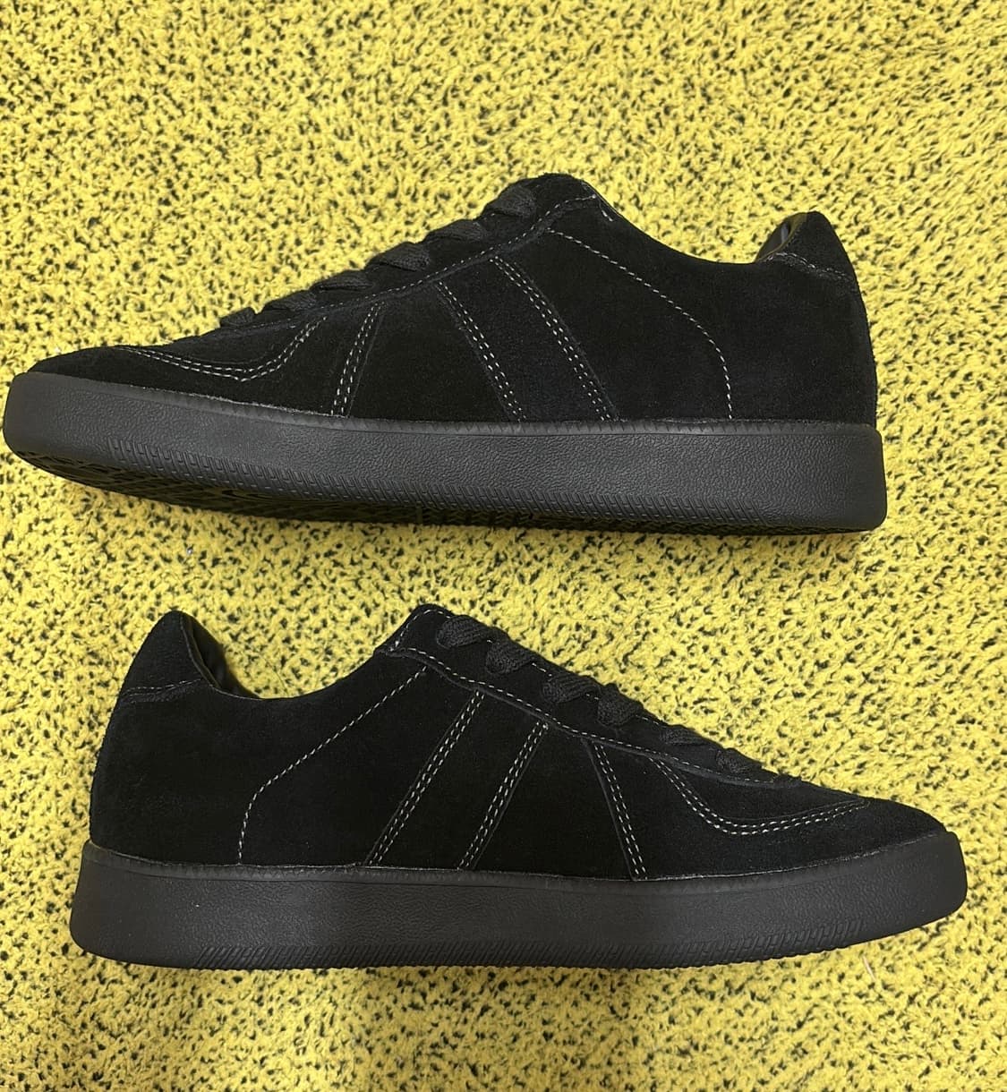 ( 새 상품 ) STUFF 스웨이드 독일군 스니커즈 블랙235mm 상품이미지2