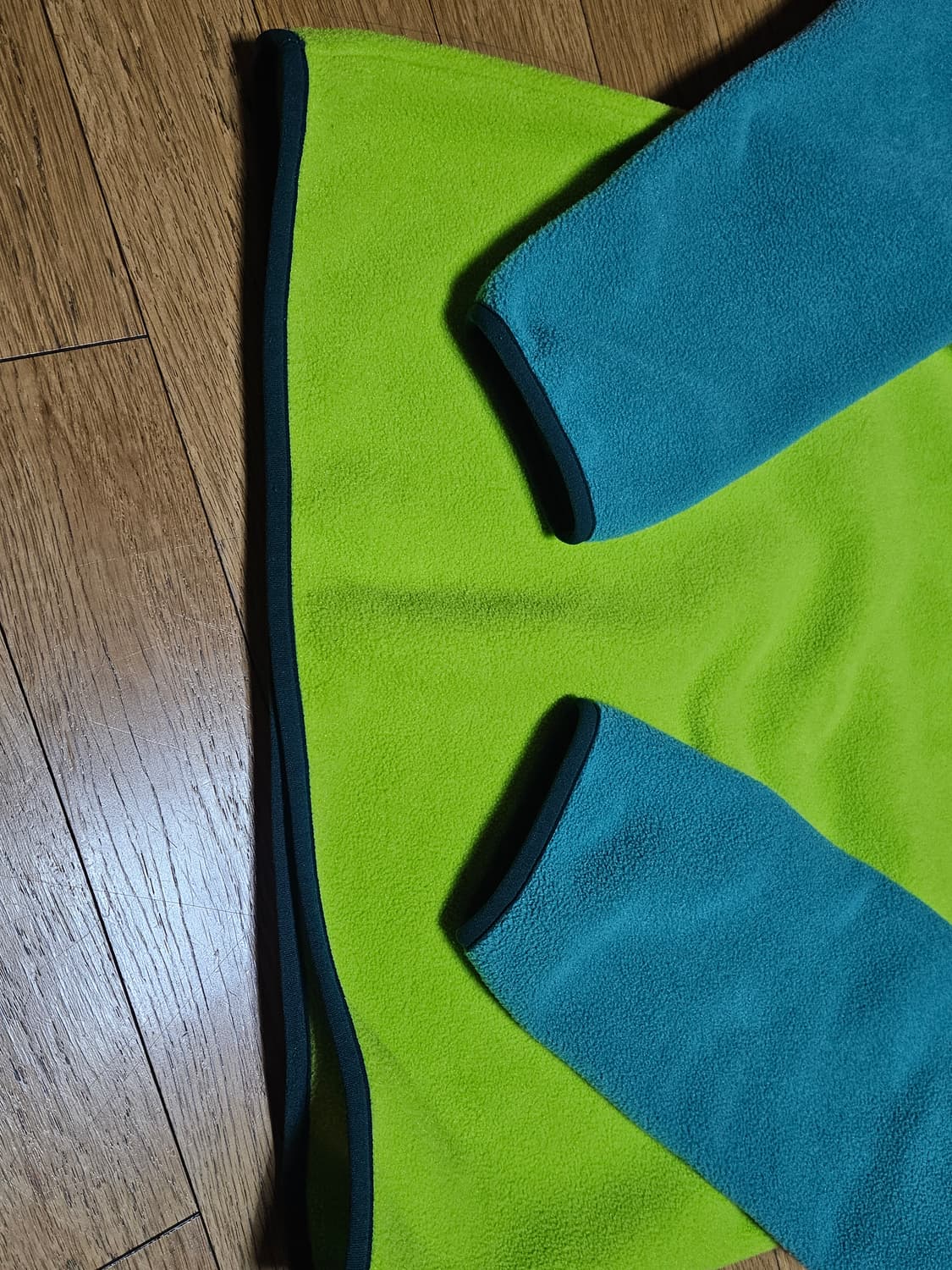 파타고니아 신칠라 플리스 풀오버 블루/라임 우먼 후리스 상품이미지4