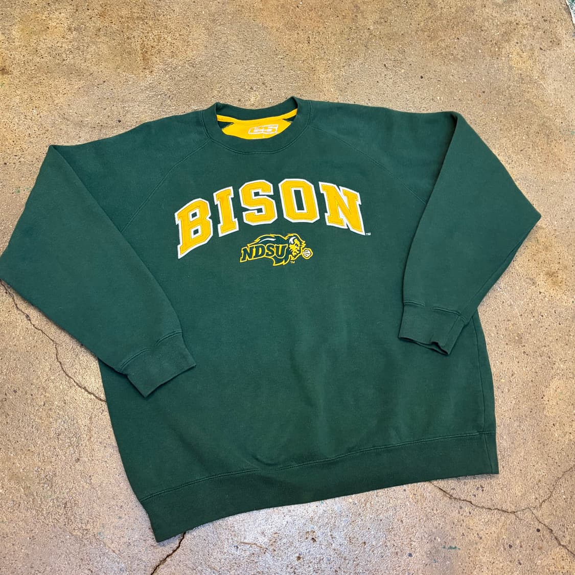 00s 미국 빈티지 BISON 맨투맨 상품이미지2