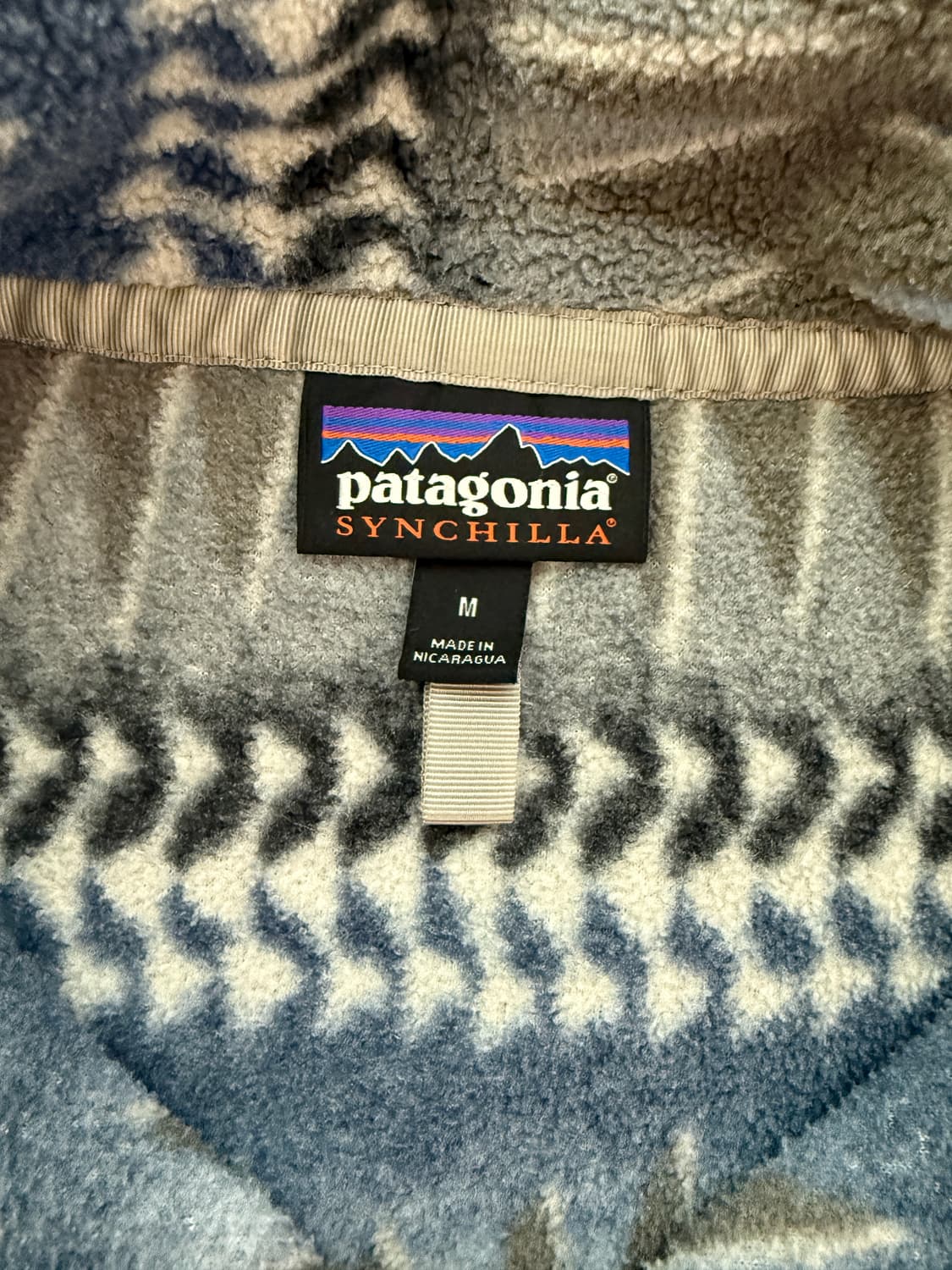 17FW 파타고니아 신칠라 스냅-T 아즈텍 패턴 상품이미지4