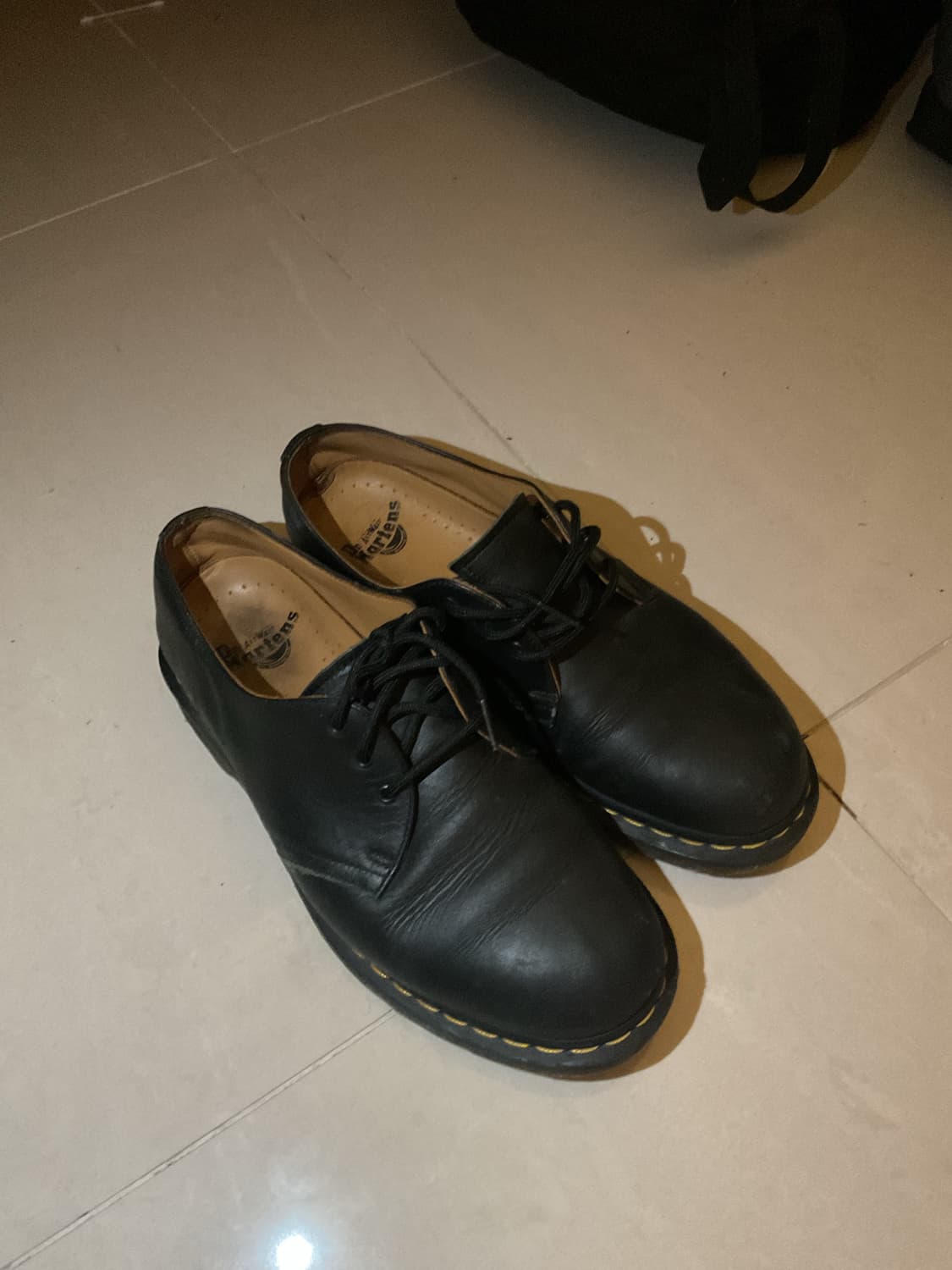 닥터마틴 1461 3홀 270 상품이미지1