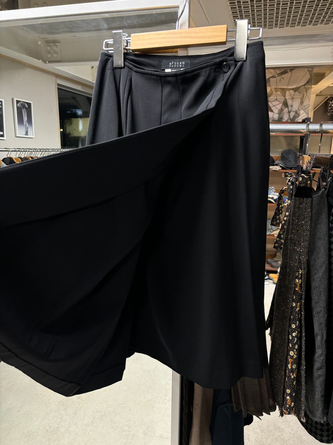 아츠로 타야마 플레어 랩 스커트 상품이미지3