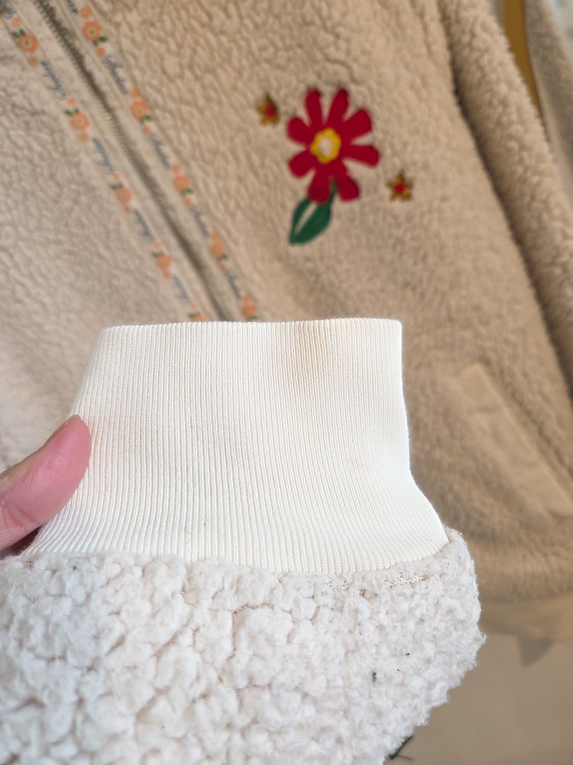 scolar 꽃 패치 뽀글이 아우터 상품이미지5