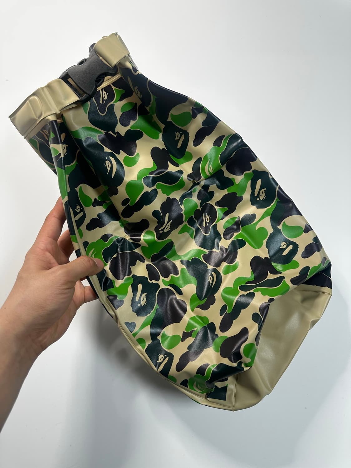 베이프 잡지 부록 물놀이 핸드 백  상품이미지2