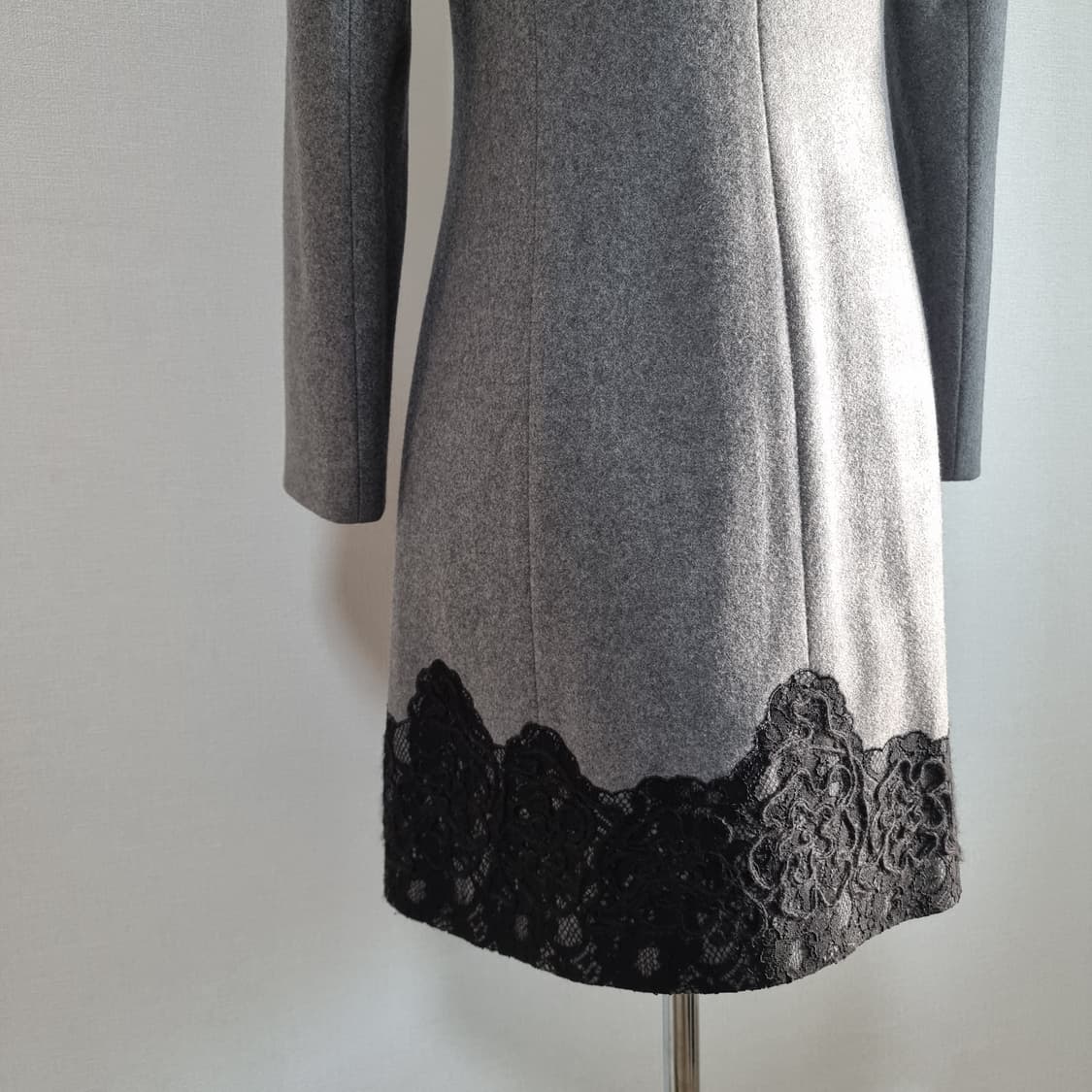 러브 모스키노 코트 울70% 캐시미어10% (55) 상태완벽/1회착 상품이미지8