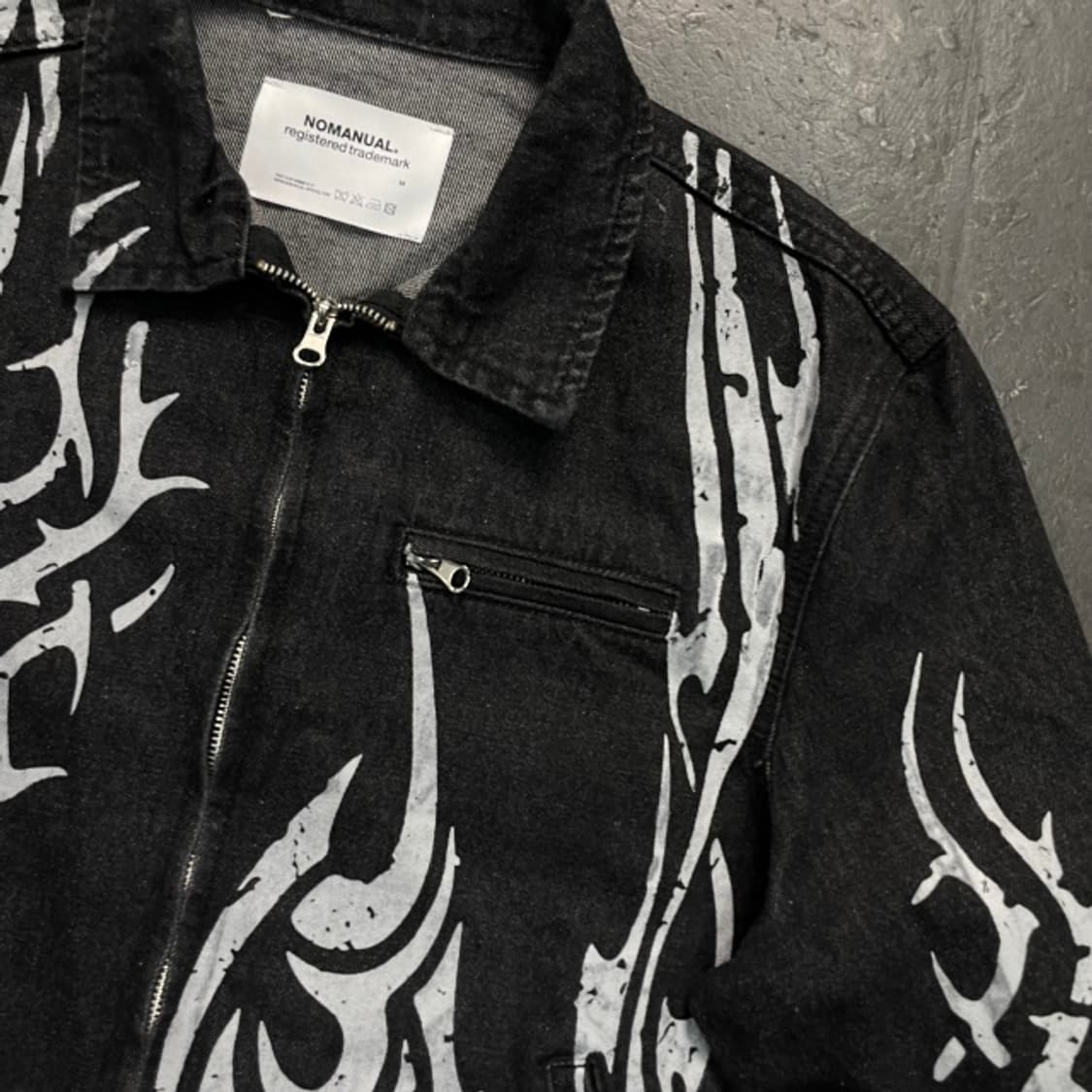 100 노메뉴얼 더 현대 팝업 트러커 자켓 상품이미지2