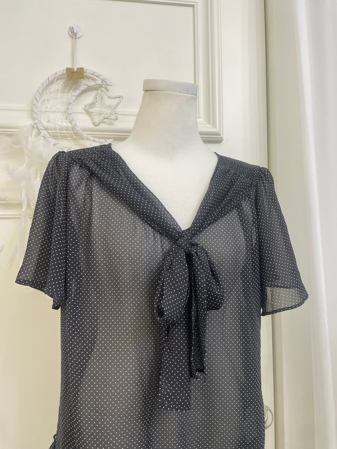black dot ruffle bow point blouse 상품이미지5