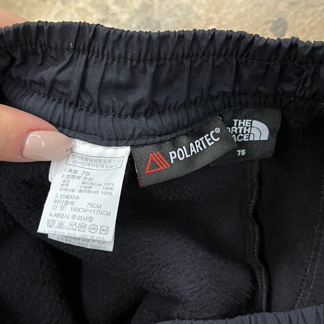 [정품] 노스페이스 블랙 플리스 조거팬츠 b16 상품이미지4