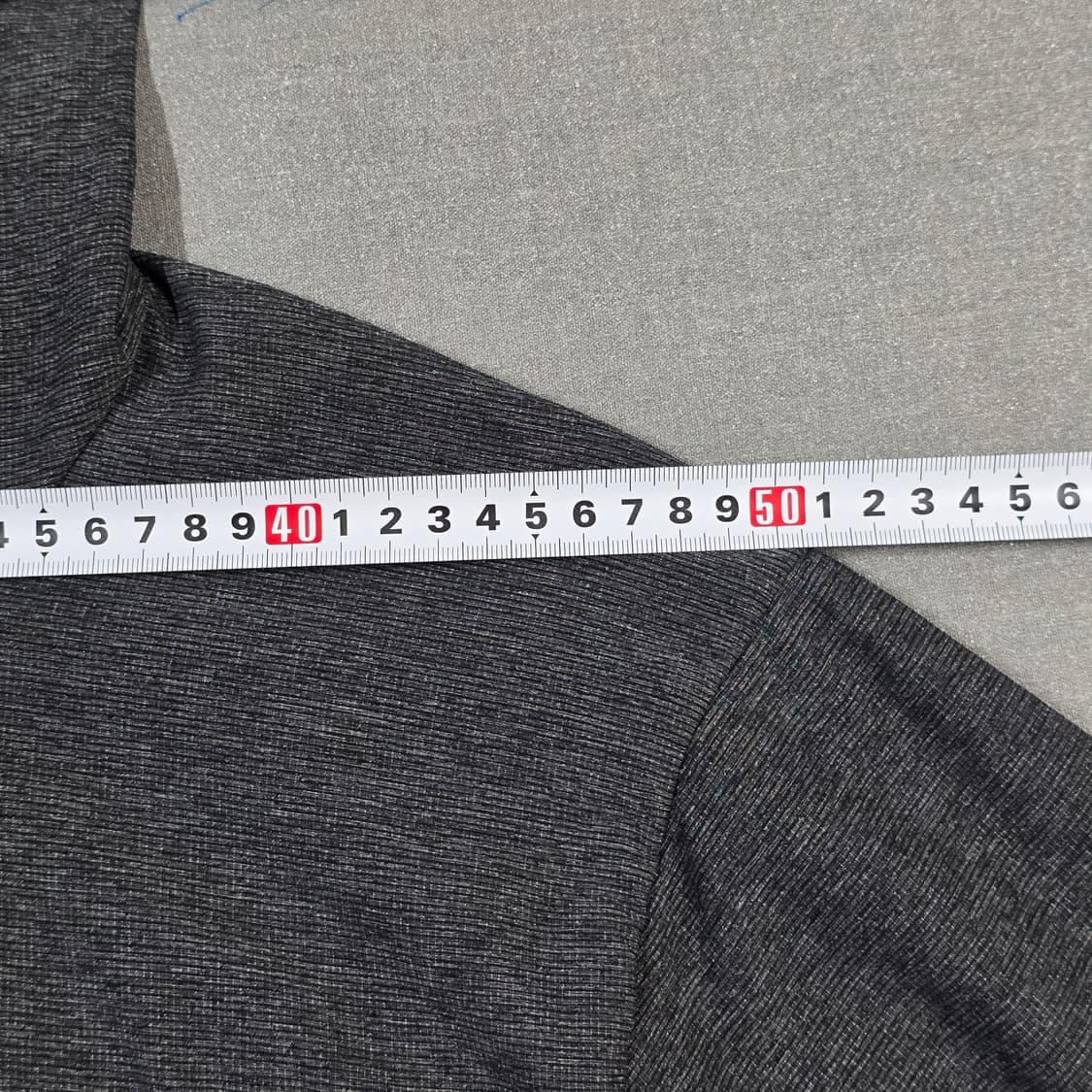 110) 데상트 후드 경량 스판 바람막이 차콜그레이 상품이미지6