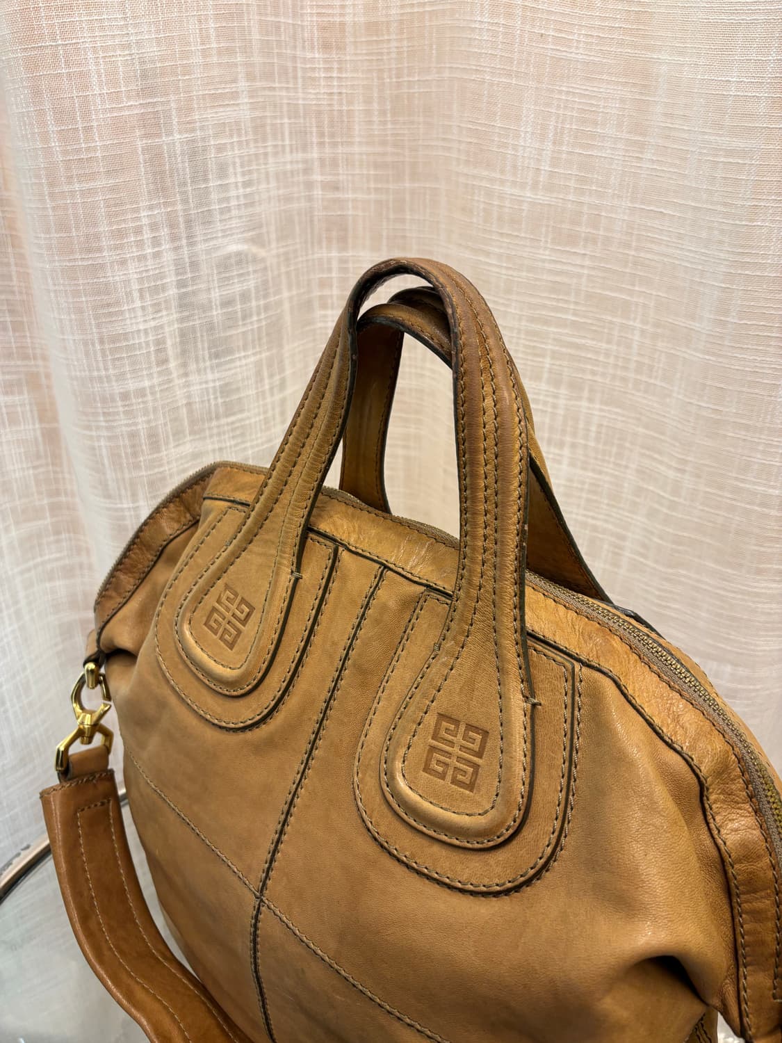 정품 지방시 나이팅게일 토트백     상품이미지4