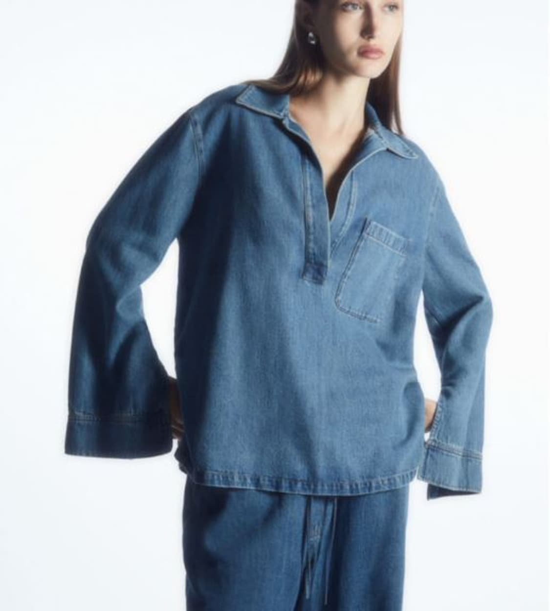 [38] 코스 칼라드 V넥 데님탑 상품이미지2