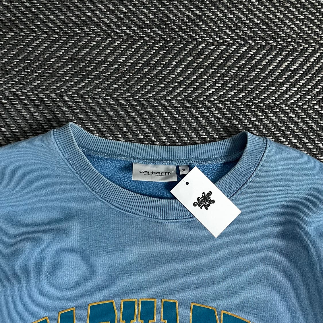 칼하트 wip 아치로고 박시핏 맨투맨 o 2857 상품이미지4