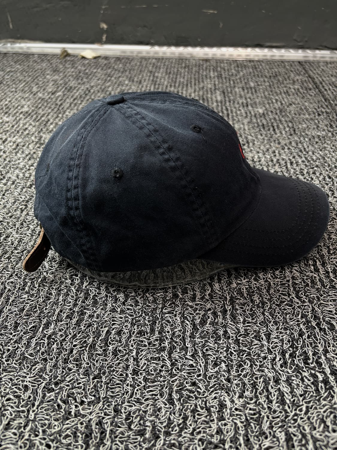 폴로 랄프로렌 포니 가죽 스트랩 볼캡 블랙 1491 상품이미지5