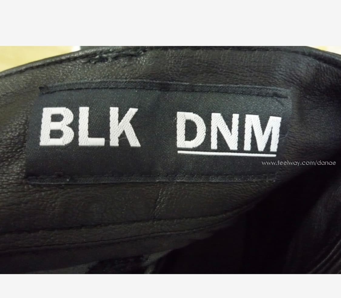 BLK DNM 스트레치 가죽 바이커 팬츠 상품이미지5