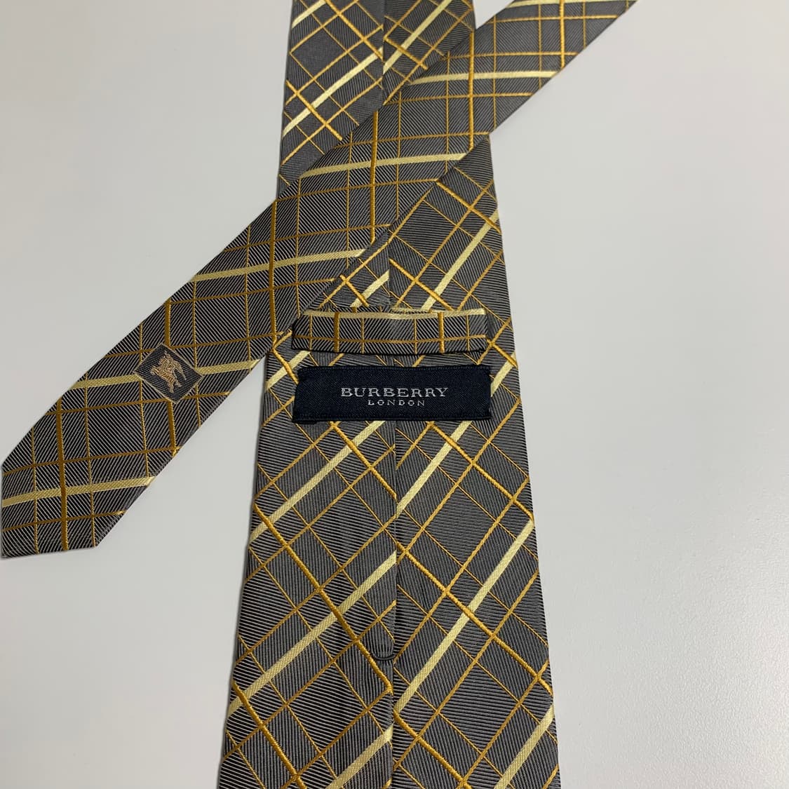 버버리(BURBERRY) 체크무늬 명품넥타이 최상급 혼주넥타이 A+등급 상품이미지5
