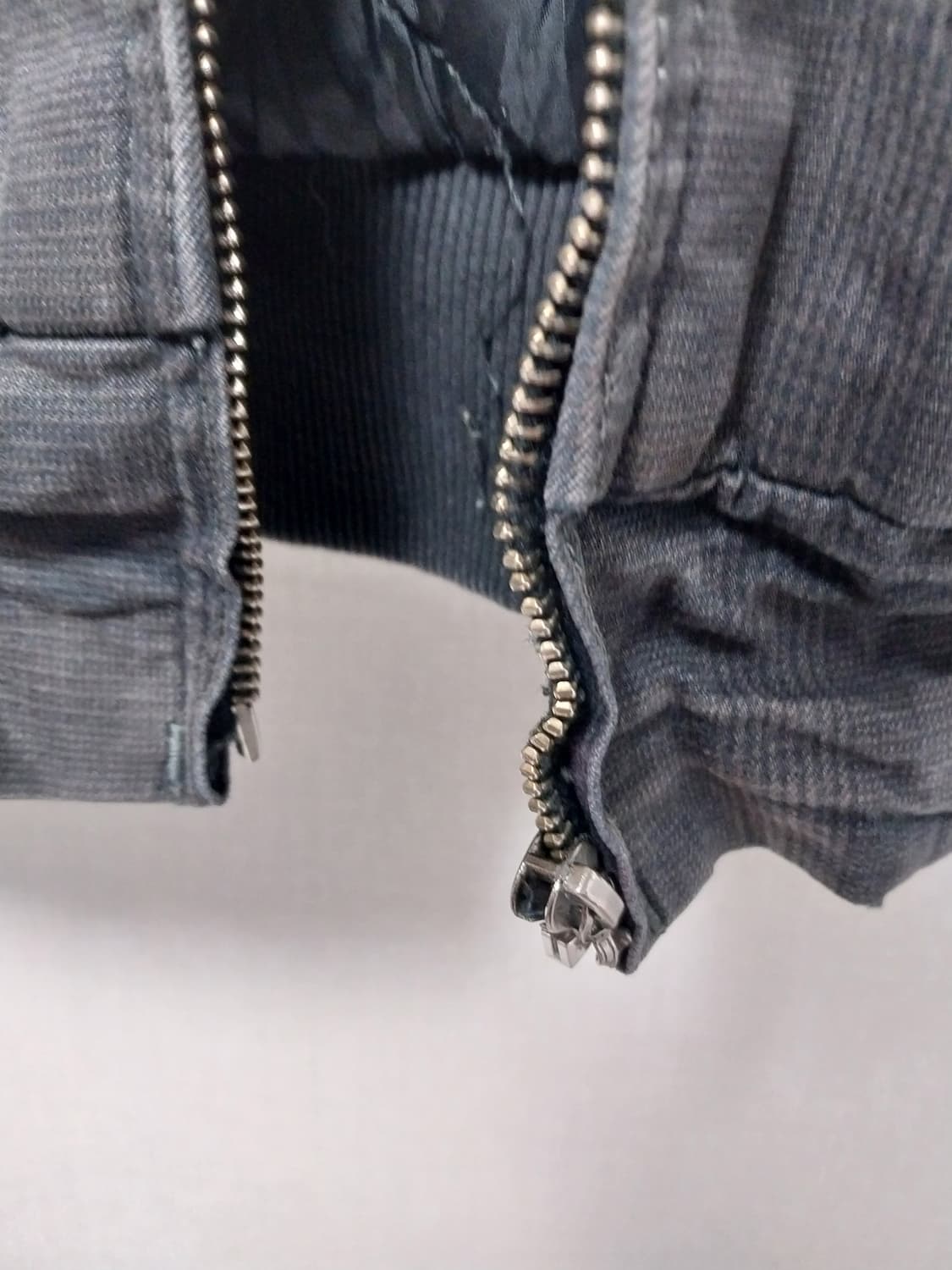 칼하트 후드 코듀로이 자켓 S 상품이미지4