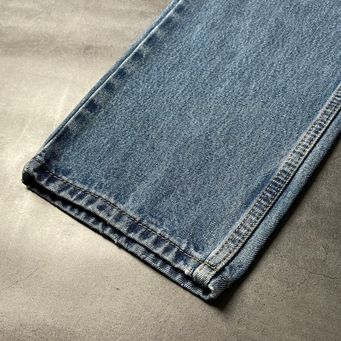 LEVI'S 리바이스550 빈티지 테이퍼드핏 데님 팬츠 A00677 상품이미지5