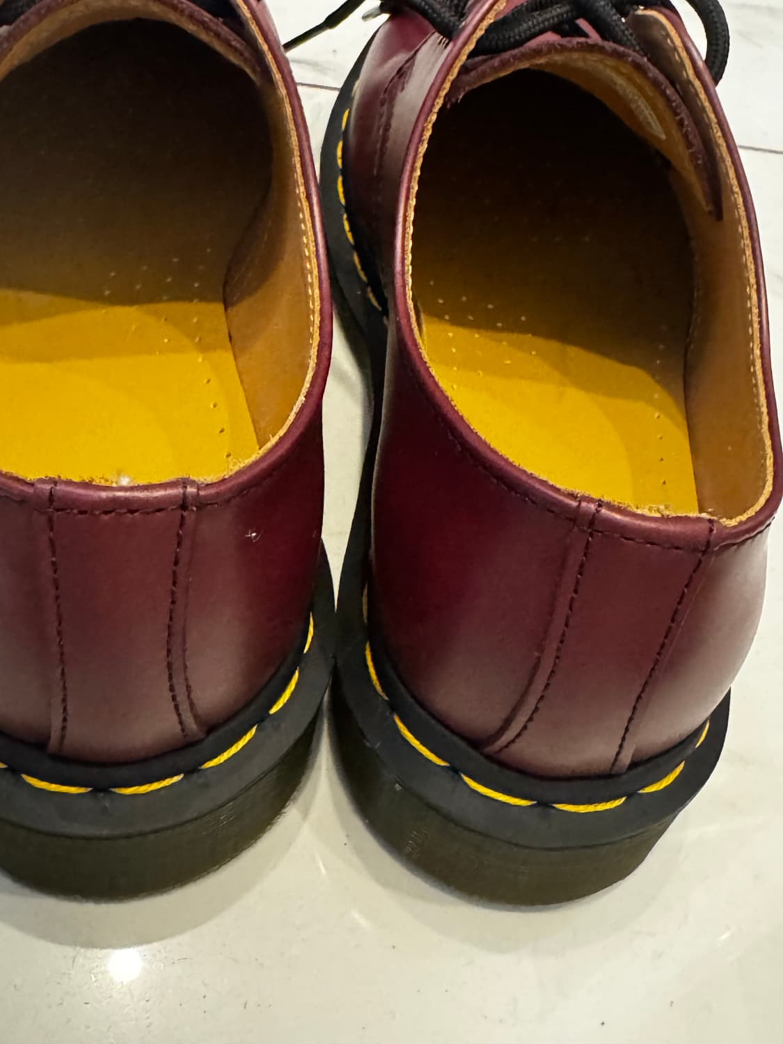 닥터마틴 1461 스무스 체리레드 UK 4 , 230 사이즈 상품이미지4